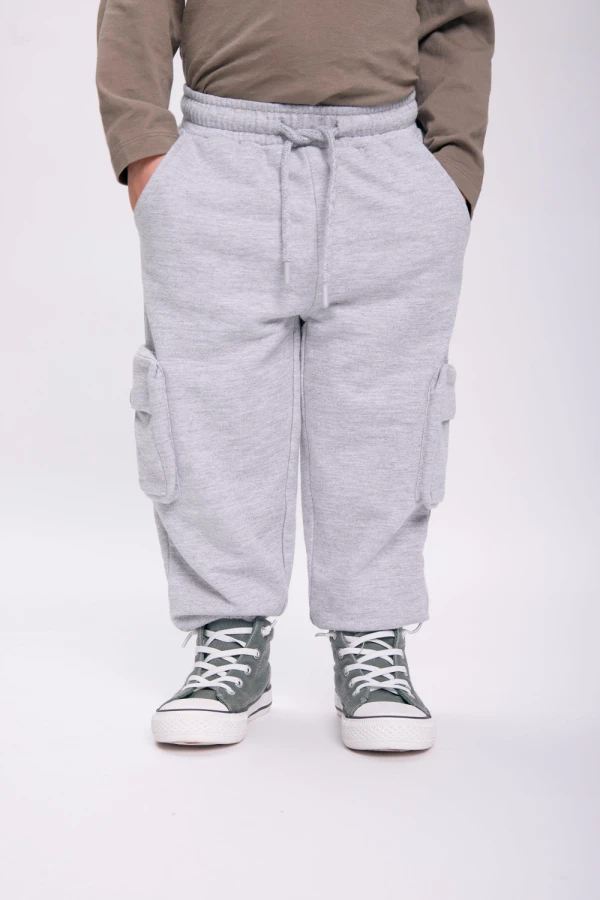 Pantalón deportivo cargo Gris Melange