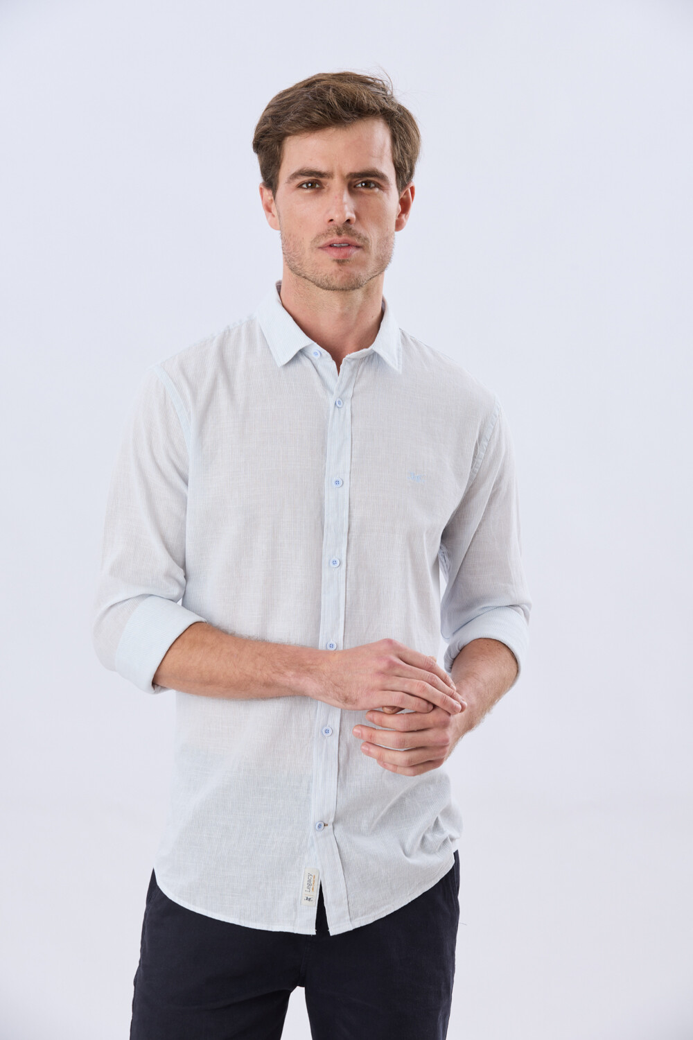 CAMISA RAYADA DE LINO Celeste