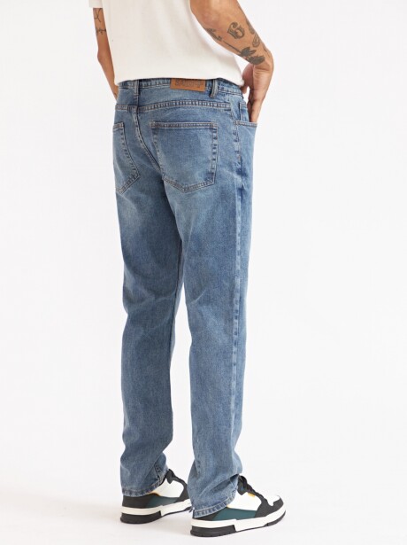 JEAN JAVI AZUL CLARO