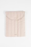 Estuche porta laptop puffy 16 pulgadas crudo