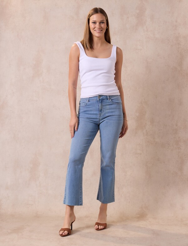 Jean Crop JEAN CLARO