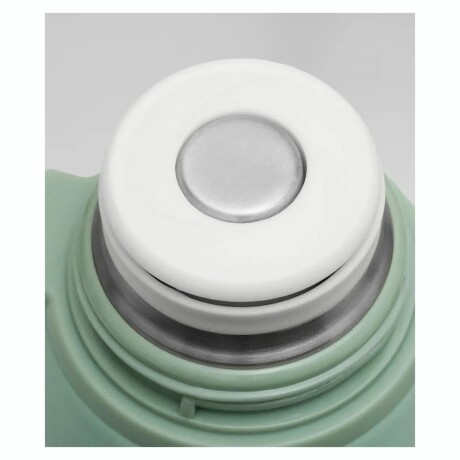 BREMEN TERMO 600ML AC.INOX. PICO CEBADOR 360° Termo BREMEN Capacidad 600ML Tapa Magnetica Acero Inoxidable Pico Cebador - Green