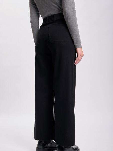 Pantalón jean ancho Negro