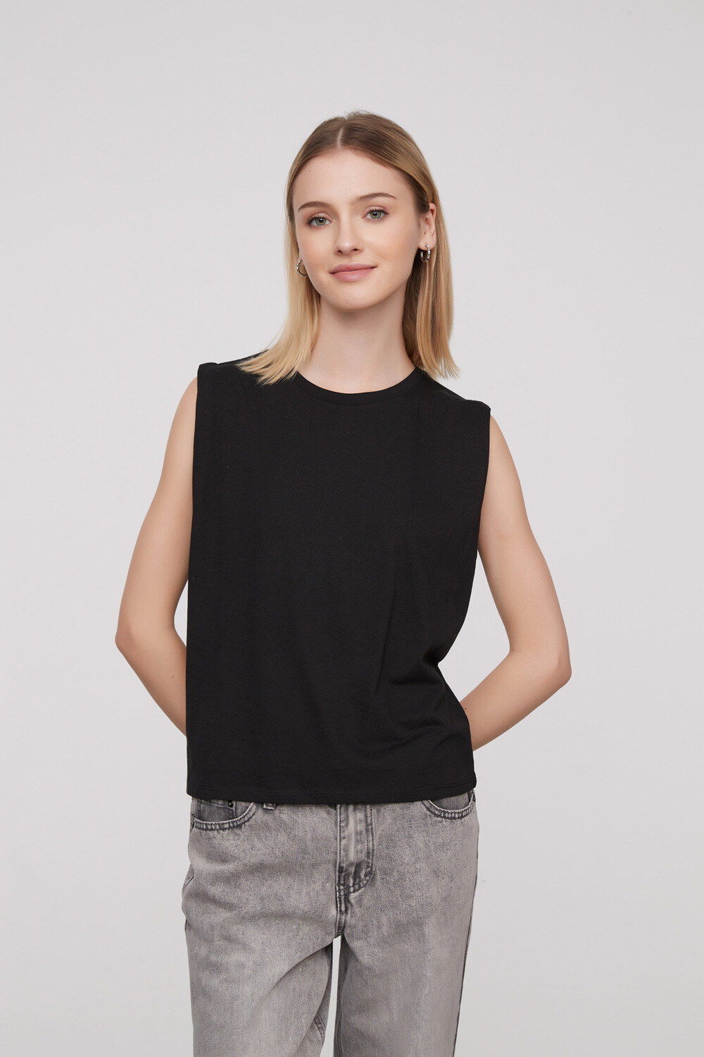 Remera Hortensia Negro
