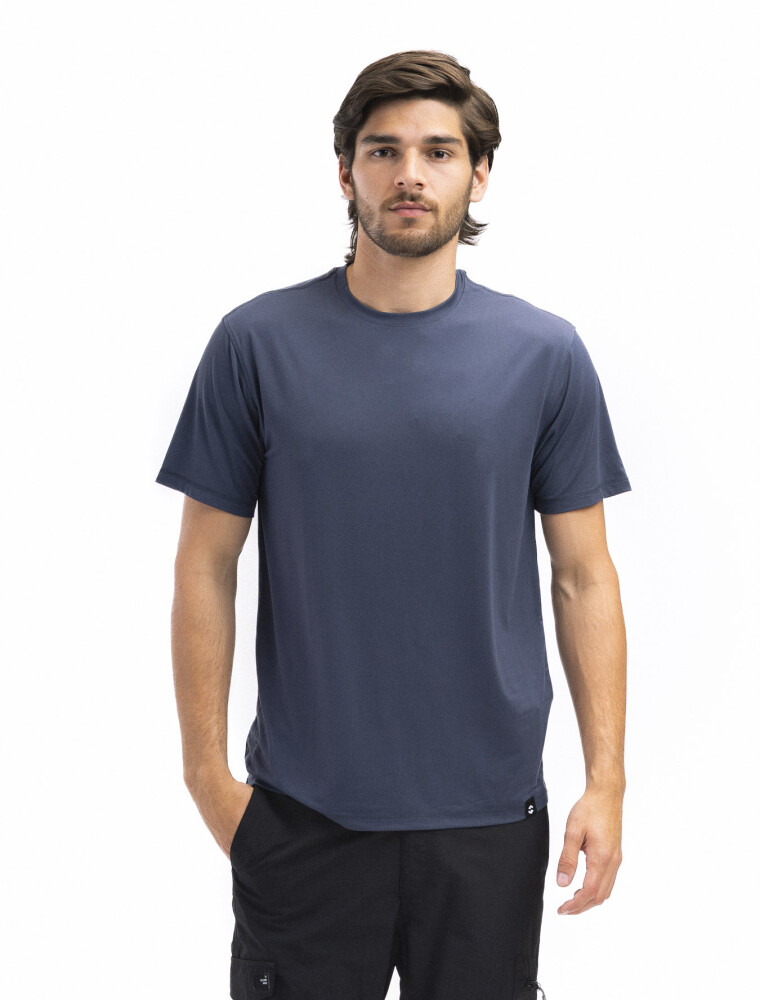 Remera Dry Fit Scandinavian Marino