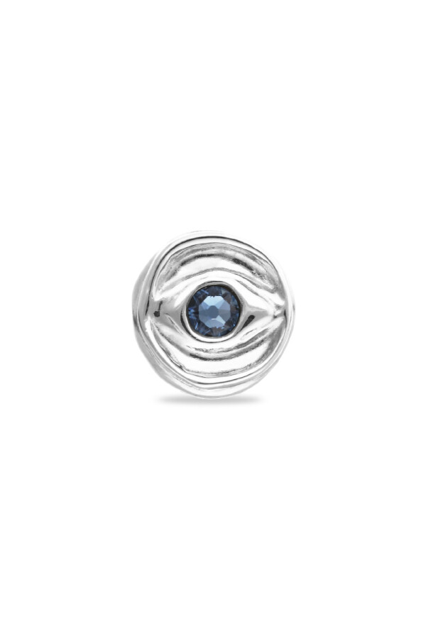 ANILLO TIPO SELLO EN ALEACIÓN DE METALES BAÑADO EN PLATA DE LEY EN FORMA DE OJO CON CRISTAL FACETADO AZUL Anillo