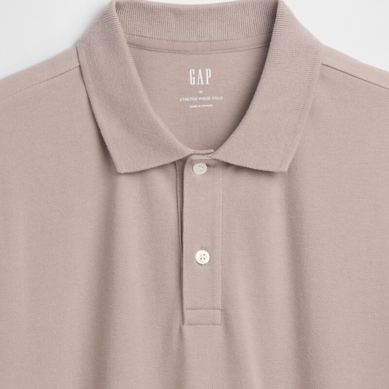 V-STRETCH PIQUE POLO - SOLID MEDIUM COOL BROWN