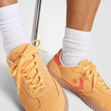 Championes Converse Run Star Trainer Electrolights