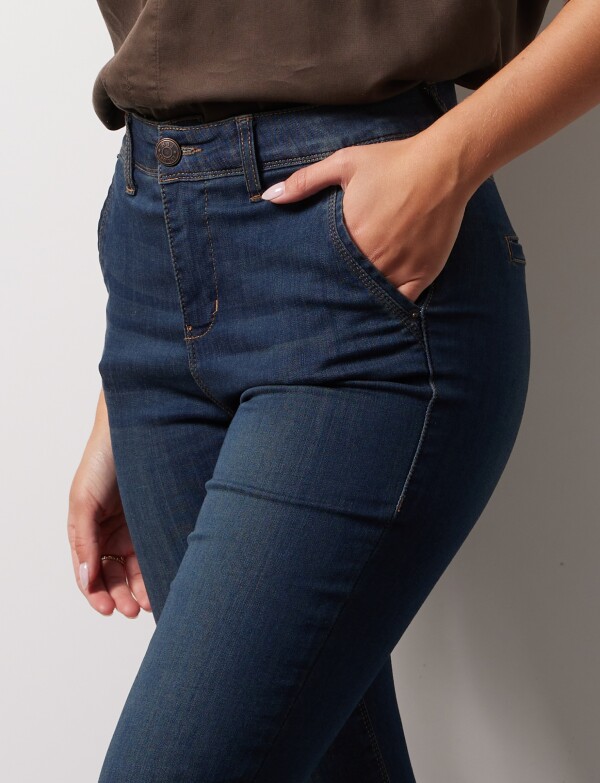 Jean Bootcut JEAN OSCURO