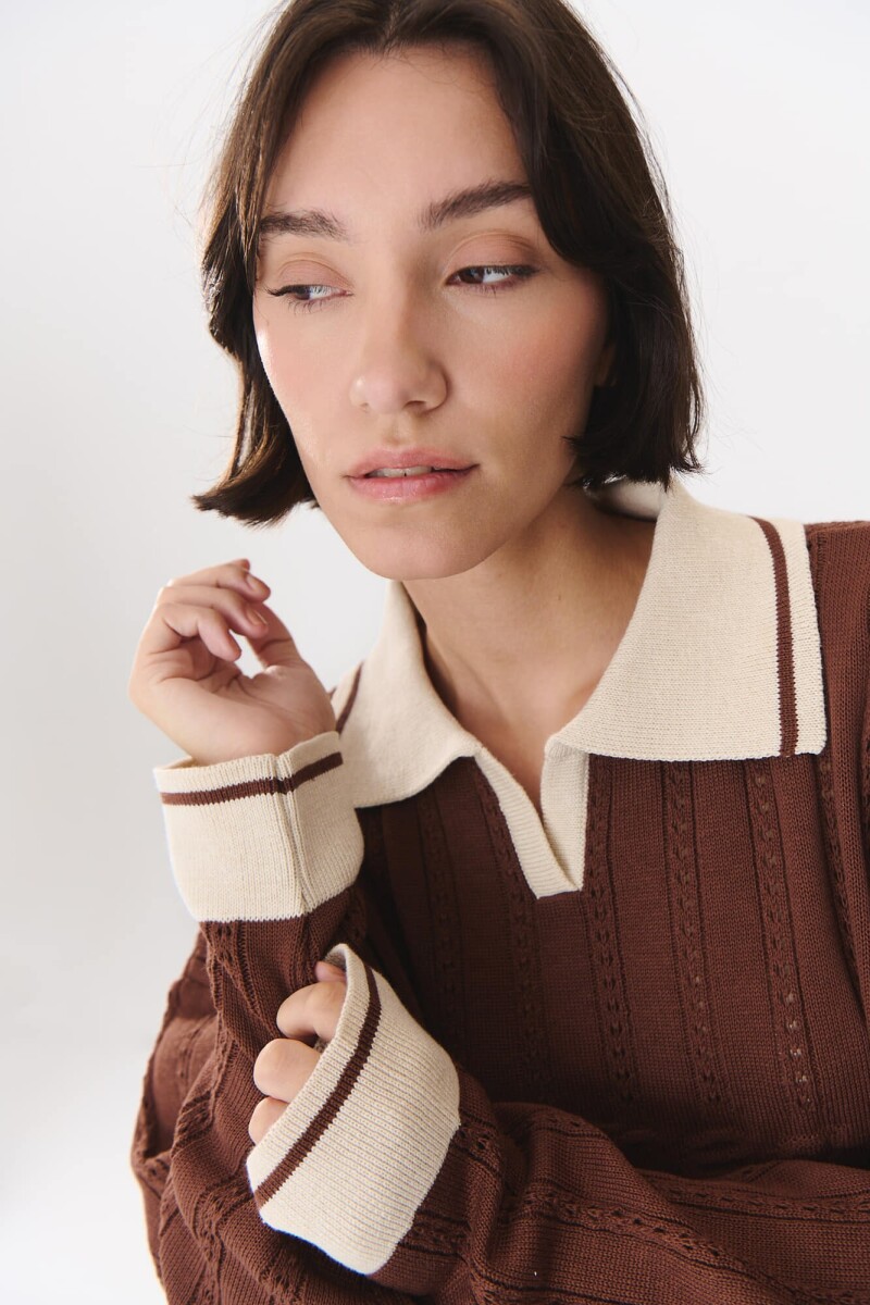 Remera Squad Chocolate