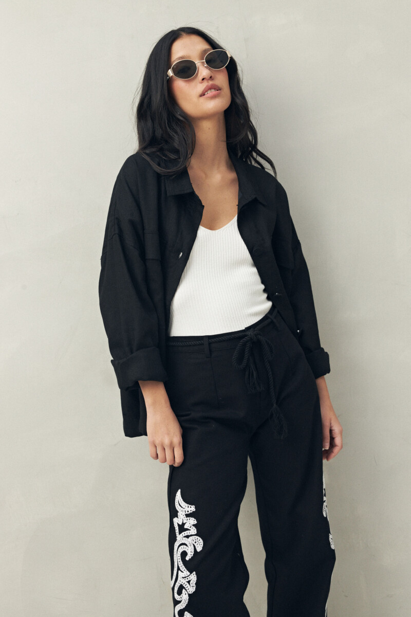 PANTALON BALIZAS BORDADO Negro