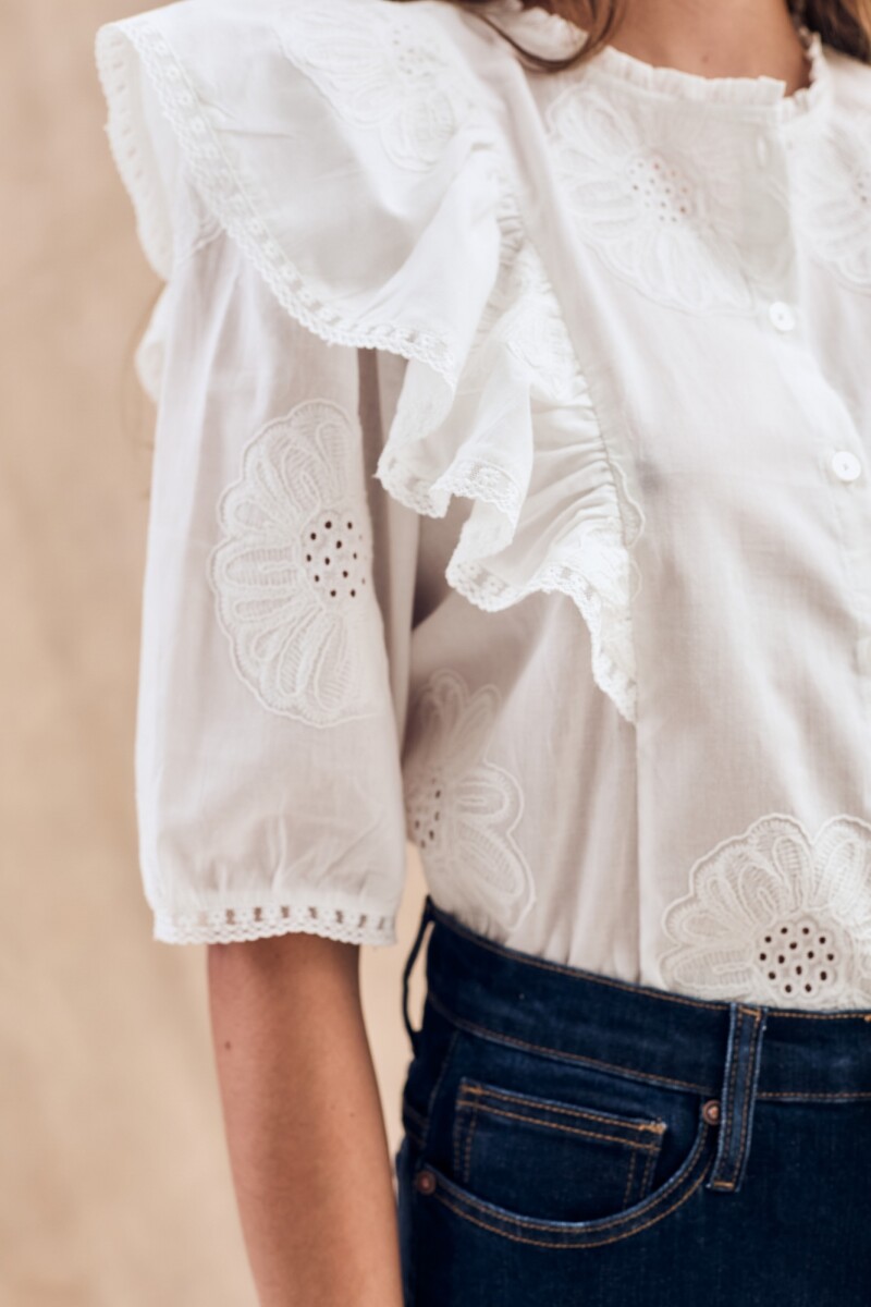 Blusa Volados Crudo