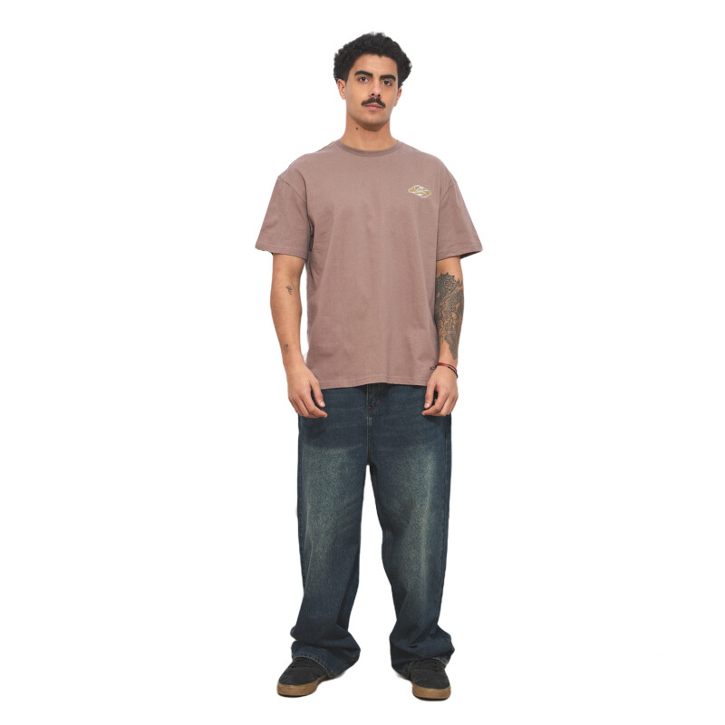 Remera Quiksilver Hammer - Marrón Remera Quiksilver Hammer - Marrón