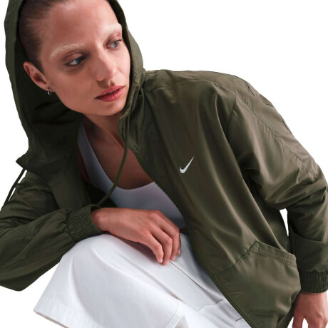 Abrigo Nike Sportswear Classic Wovens De Mujer Verde