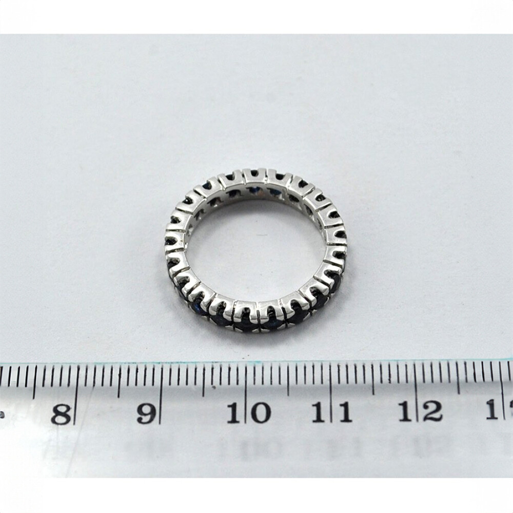 Anillo Sinfin En Oro Blanco Y Zafiros Anillo Sinfin En Oro Blanco Y Zafiros