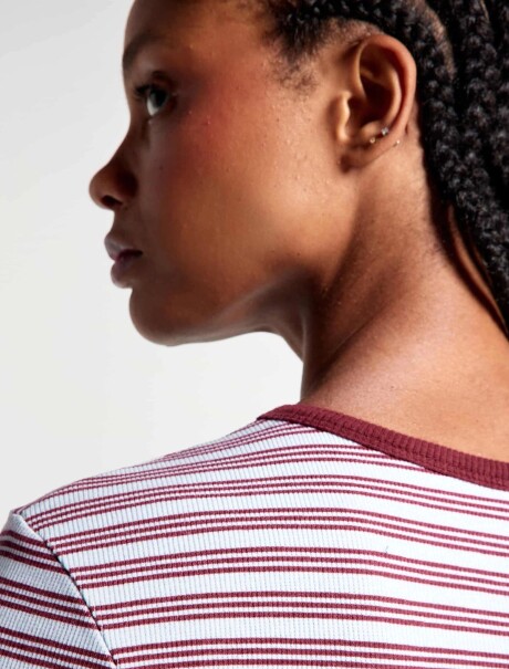 CAMISETA MANGA LARGA A RAYAS BORDEAUX