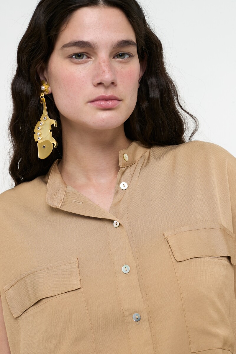 CAMISA SIN MANGAS Camel