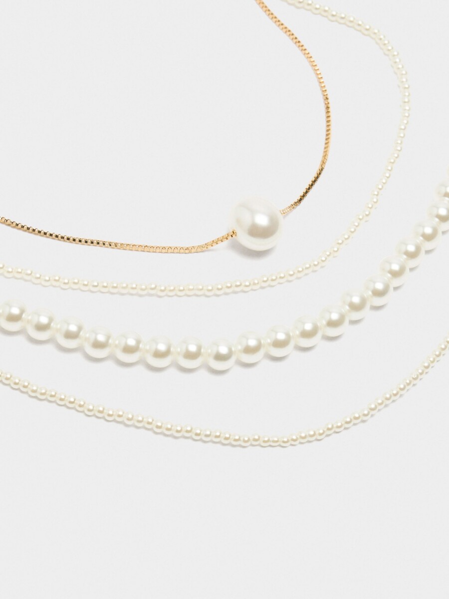 Set De Collares Cortos Con Perlas blanco