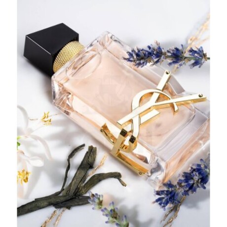 Perfume Yves Saint Laurent Libre EDT 30ml – Fragancia Elegante para Mujer Perfume Yves Saint Laurent Libre EDT 30ml – Fragancia Elegante para Mujer