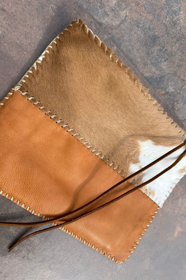 Half Leather Envelope Cowhide Claro