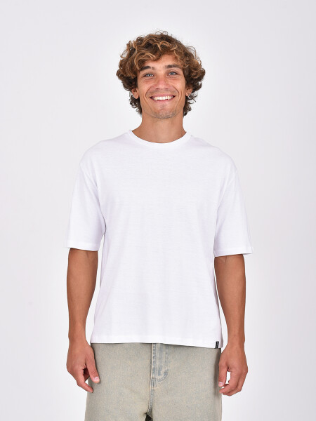 REMERA BEN BLANCO