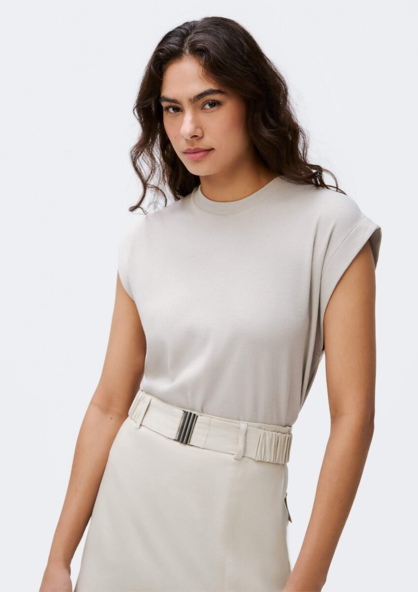 CAMISETA EN TELA ACANALADA - GRIS 