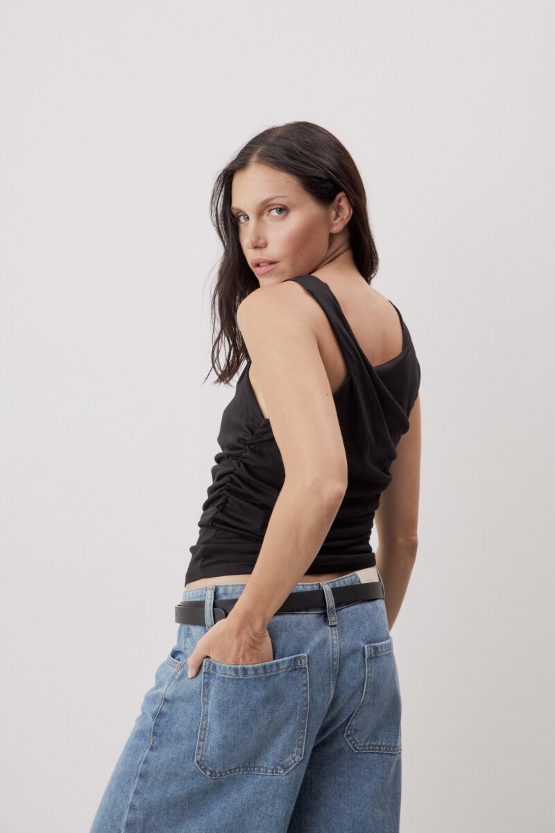 REMERA LEPO Negro