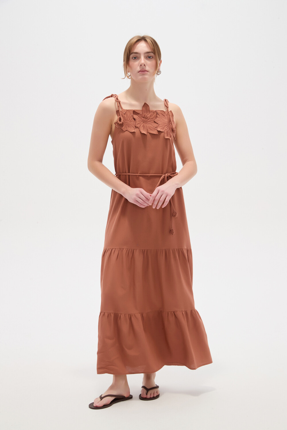 Vestido Vesal Tostado