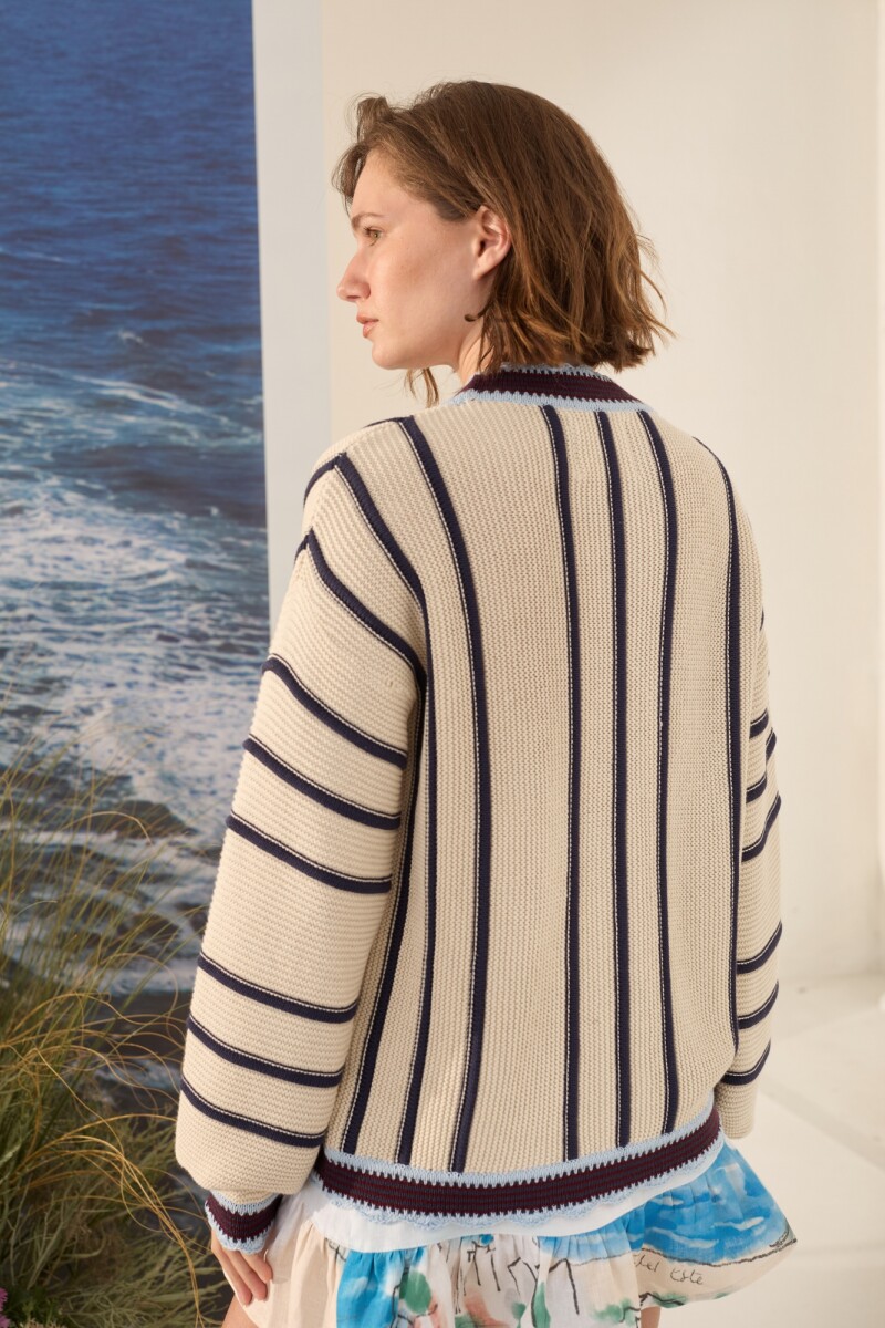CARDIGAN SUR Crudo