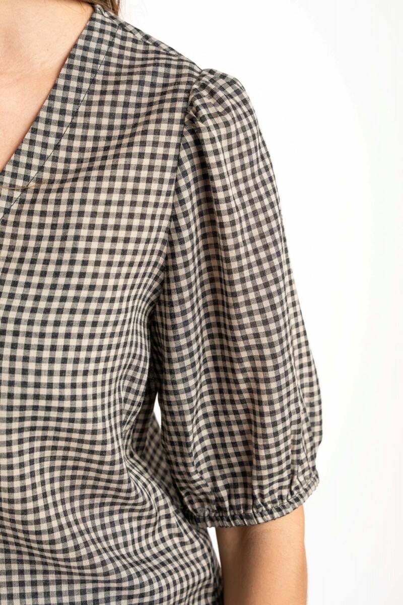 Blusa Gingham Negro