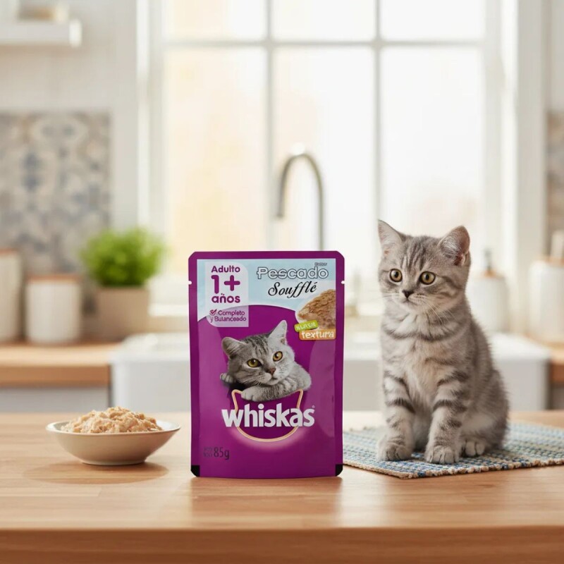 WHISKAS EN SALSA CAJA 12 UNIDADES PESCADO SOUFFLE