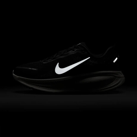 Championes Nike Vomero 18 Black