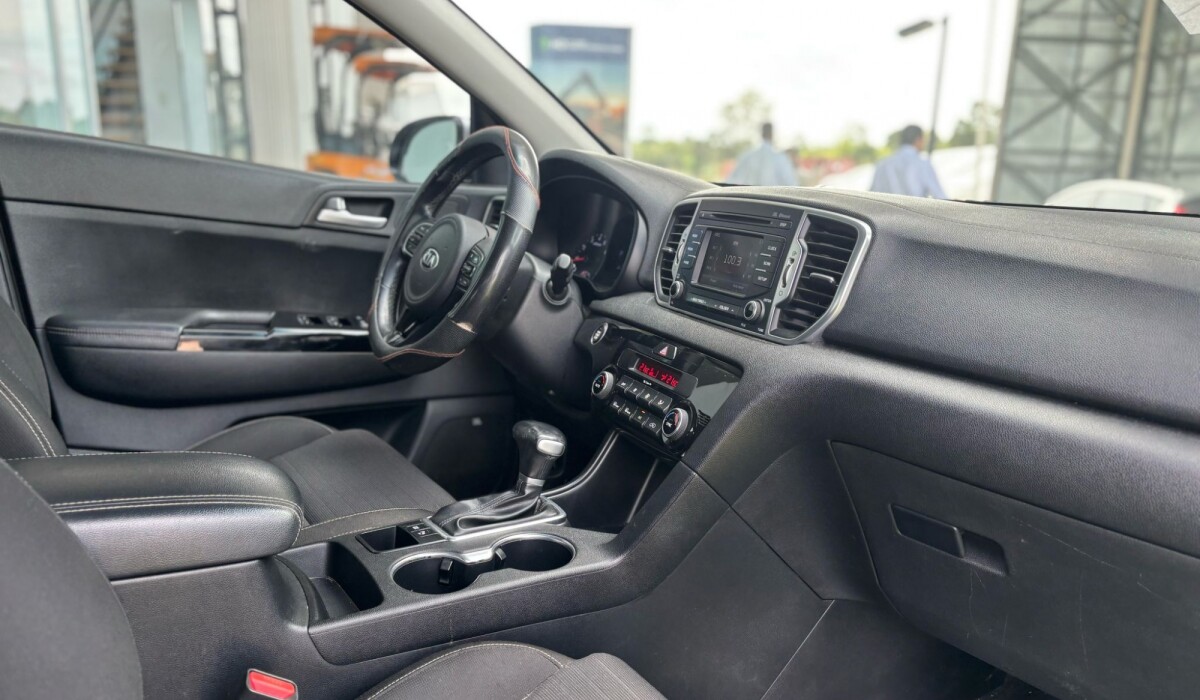 Kia Sportage EX 2,0 AT - 2018 Kia Sportage EX 2,0 AT - 2018