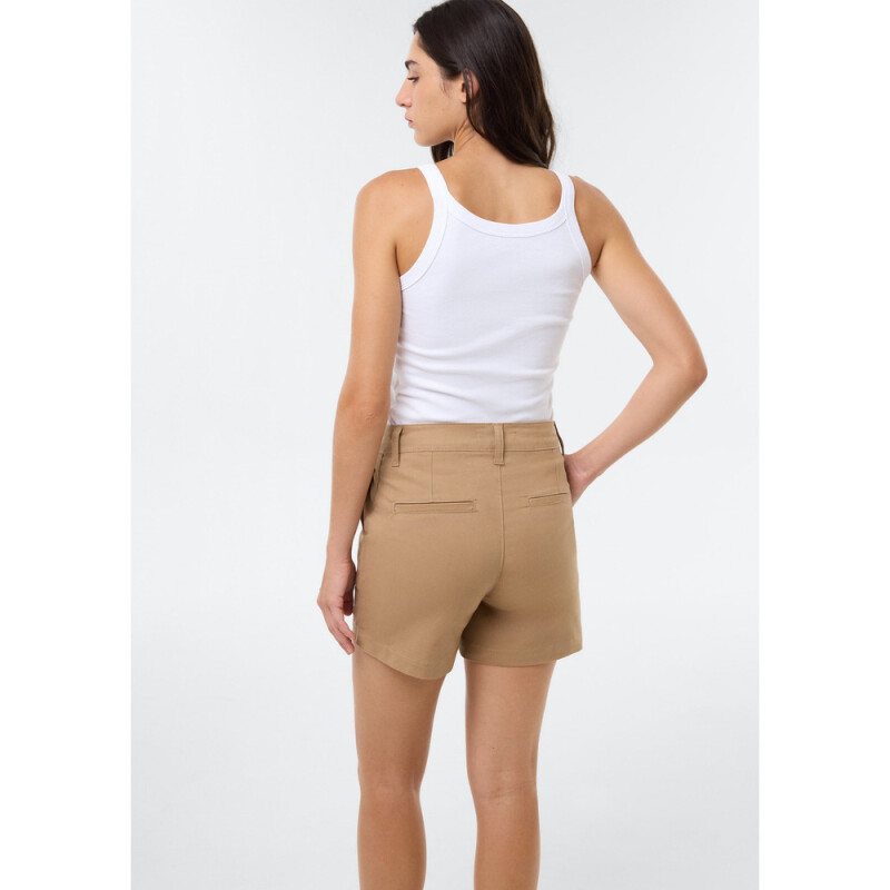 SHORTS FEM CAQUI