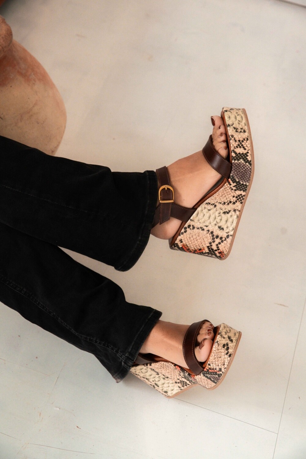 Sandalia Elegante Sport Snake