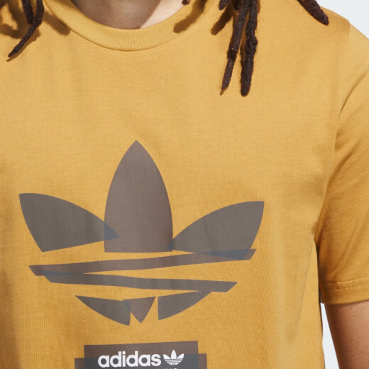 Remera Adidas Skate Tref - Mostaza Remera Adidas Skate Tref - Mostaza