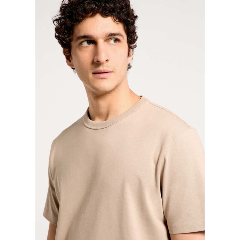 CAMISETA MM MASC MARROM MEDIO