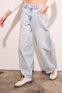 Jean Baggy Barrel Jean