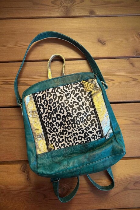 Mochila CANCÚN Verde Con Print Mochila CANCÚN Verde Con Print