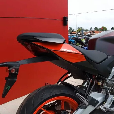 Aprilia RS 457 Negro Prismatico