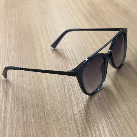 Gafas Legacy pola.4121 C3 polarizadas de estilo elegante y UV400 Gafas Legacy pola.4121 C3 polarizadas de estilo elegante y UV400