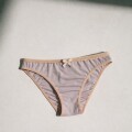 Imagen de Vedetina Antonia ECO – Corte clásico con faja que acompaña sin marcar Lila