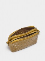 Bolso Bandolera Con Tachuelas mostaza