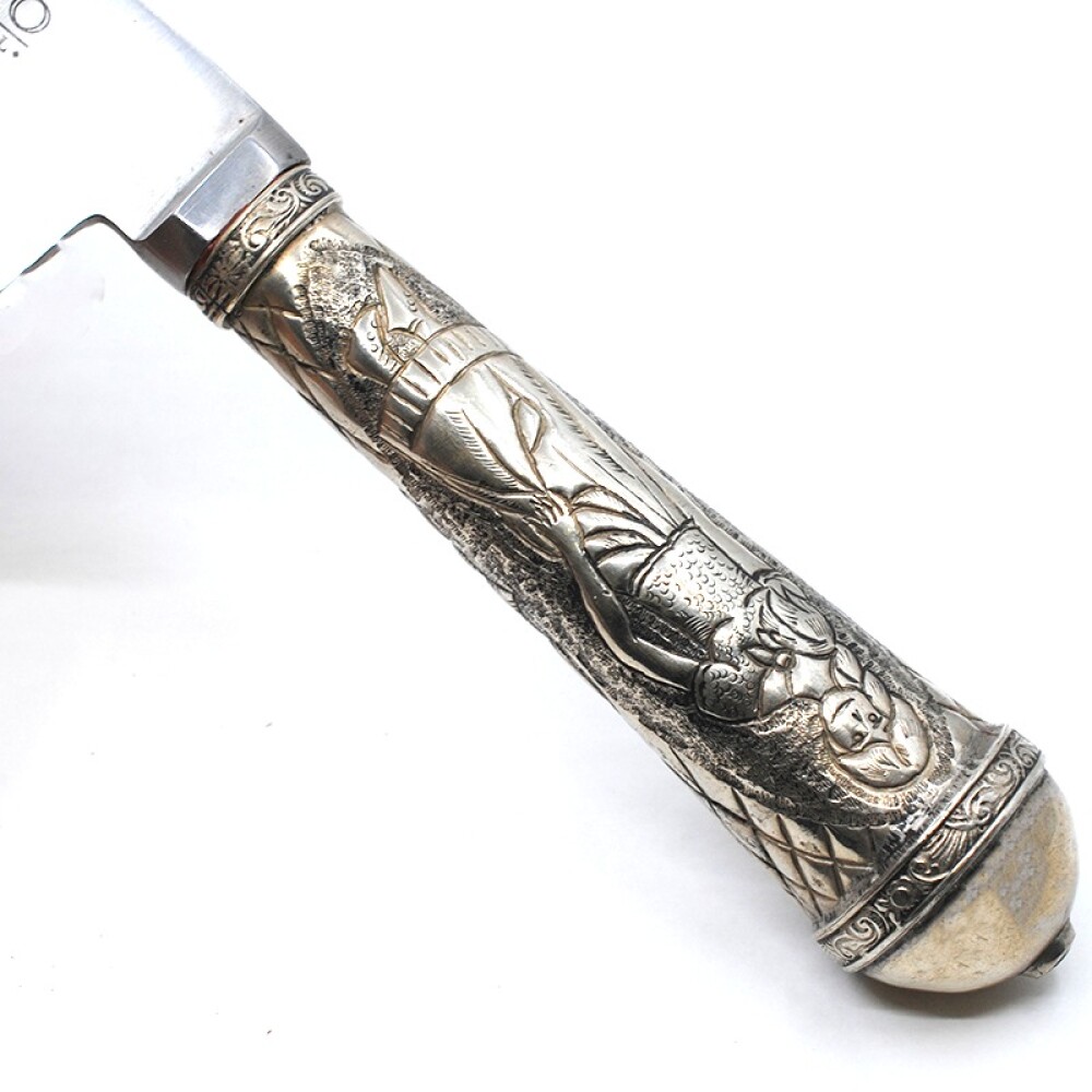 Cuchillo cabo de plata, hoja Trento stainless steel. Usado Cuchillo cabo de plata, hoja Trento stainless steel. Usado