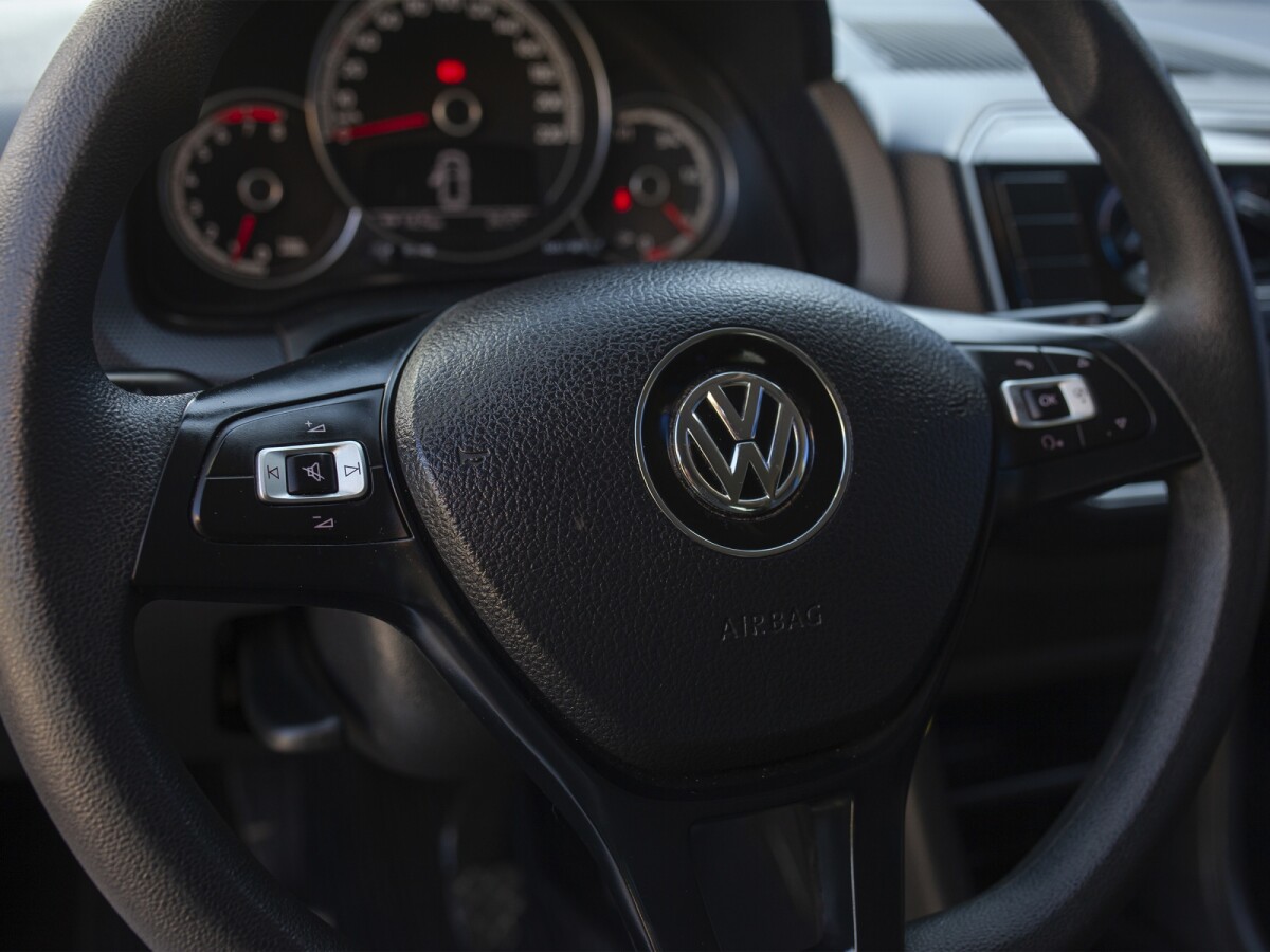 Volkswagen Up Move 1.0 Extra Full | Permuta / Financia Volkswagen Up Move 1.0 Extra Full | Permuta / Financia