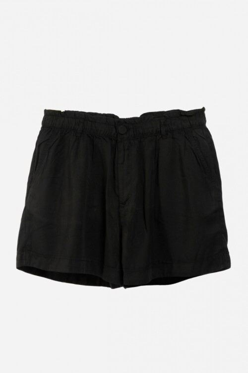 Short holgado NEGRO