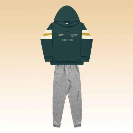 Conjunto niño buzo y pantalón Conjunto niño buzo y pantalón
