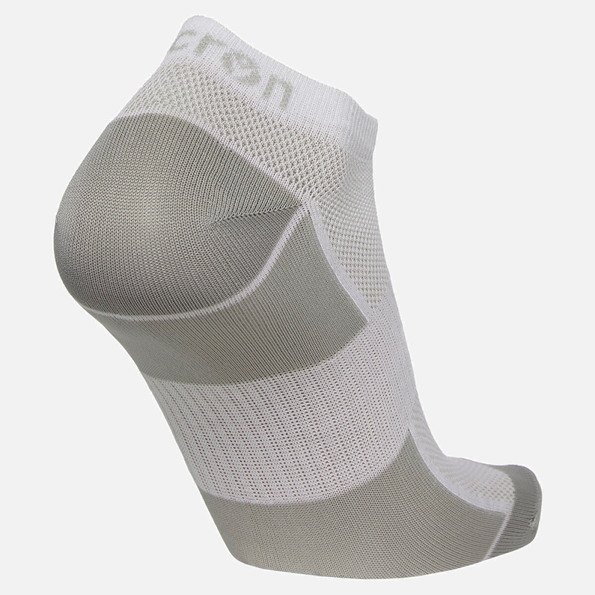 MEDIAS STRIVE MULTISPORT MACRON - MODELO STRIVE BLANCO