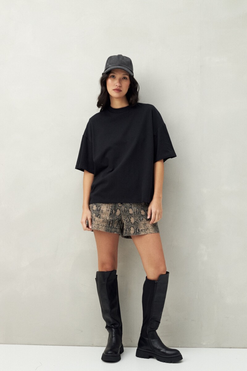 REMERA ZERICA Negro
