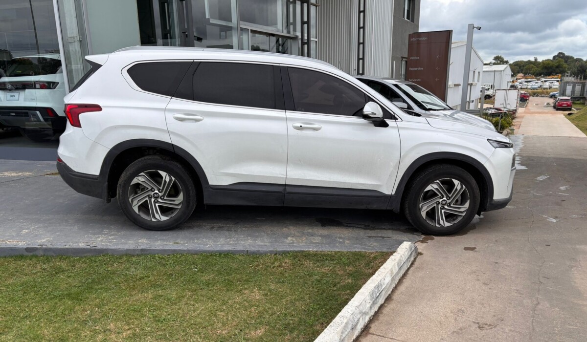 Hyundai Santa Fe 2,5 Premium 7Plz - 2021 Hyundai Santa Fe 2,5 Premium 7Plz - 2021